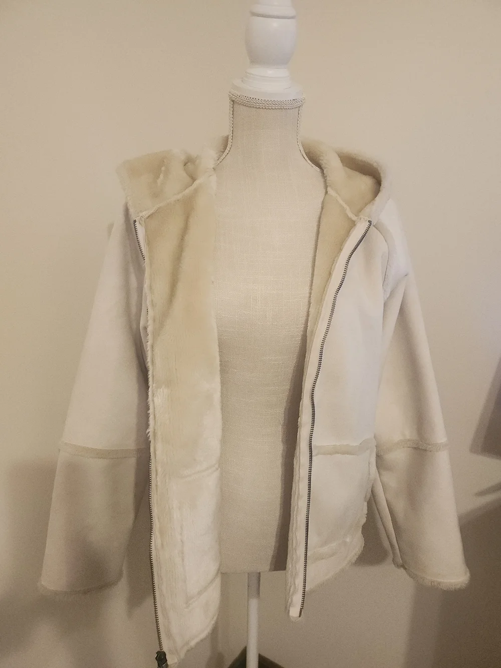 Liz Claiborne Cream Teddy Zip Front Hooded Jacket